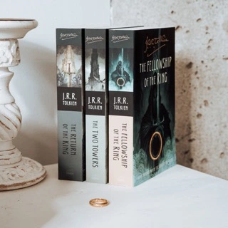 کتاب Lord of the Rings سفارش خرید نسخه چاپی کتاب های ارباب حلقه‌ ها زبان اصلی از سایت ورلدکت
